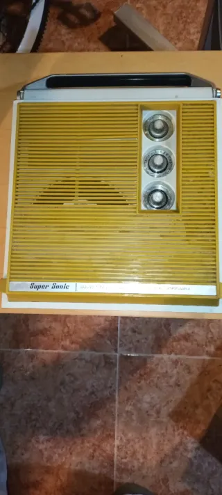 Giradischi portatile Super Sonic