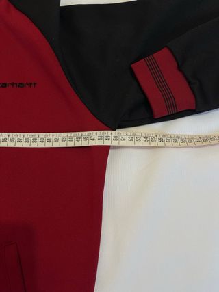 Sudadera Carhartt Roja y Negra