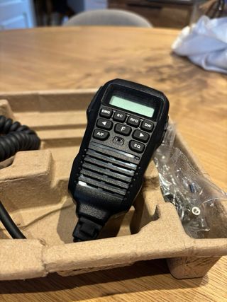 Equipo completo CB 27MHz en muy buen estado.