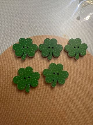 Botones Trébol