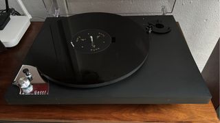 Funk Firm Gett: Giradischi Nero senza Braccio. Cambio