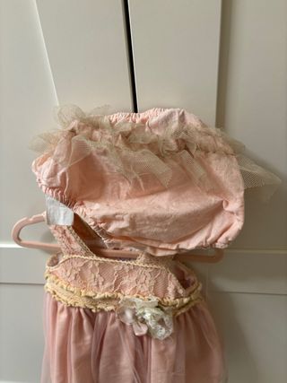 Vestido y capota bebé evento rosa