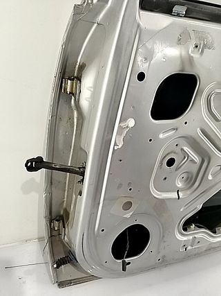 PUERTA TRASERA DERECHA OPEL ZAFIRA B (2)