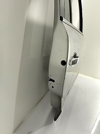 PUERTA TRASERA DERECHA OPEL ZAFIRA B (2)