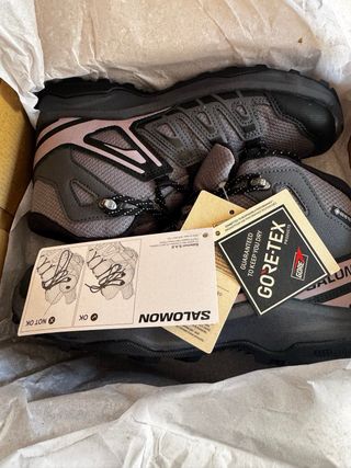 Botas de montaña Salomon Gore-Tex nuevas