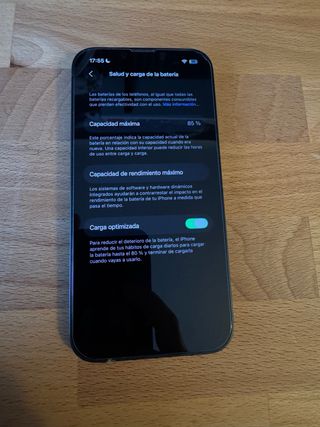 iPhone 14 256GB Navy con Accesorios