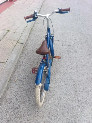 Bicicleta Btwin City 900 Blu