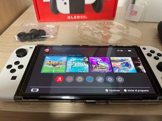 Nintendo Switch OLED + Accesorios