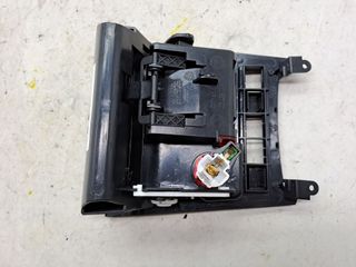 GUANTERA VOLKSWAGEN GOLF V BERLINA (1K1) (5)