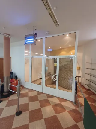 Puertas de cristal y aluminio