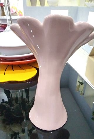 Vaso grande a forma di fiore
