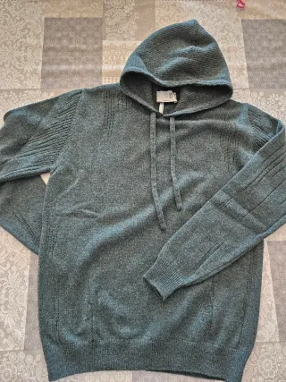 Maglia con cappuccio in lana Made in Italy