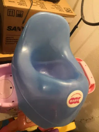 Orinal Bebé, carrito y juego andador musical