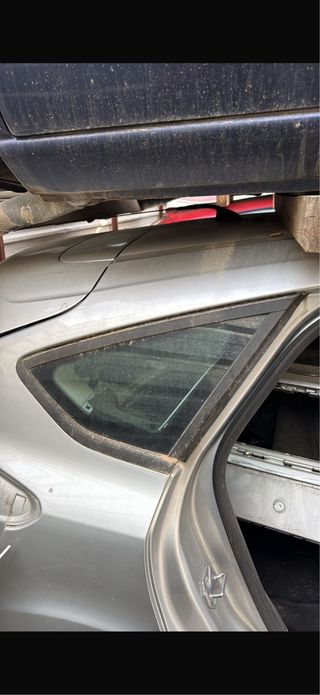 Cristales, gomas y pomo Ford Focus