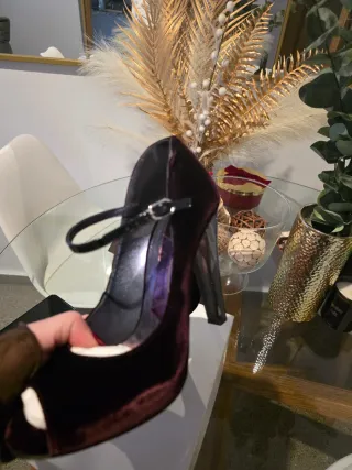 Zapatos Magrit terciopelo tacón alto talla 39