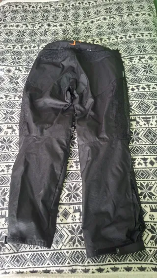 Pantalón de moto negro