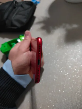 iPhone SE (2ª gen) Rosso