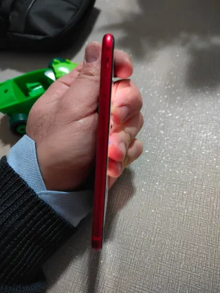 iPhone SE (2ª gen) Rosso