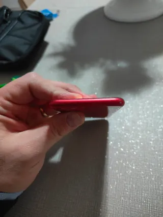 iPhone SE (2ª gen) Rosso