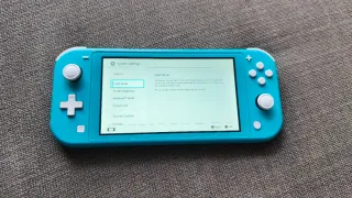 Nintendo Switch Lite Azul com Bolsa Liga ao Viana