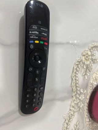 Mando LG QNED Smart TV