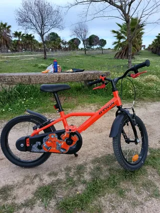 Bicicleta Infantil Btwin arancione