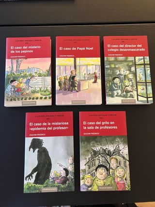 Lote 5 libros: Cuatro amigos y medio. Sin estrenar