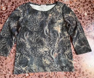 Jersey Escorpión estampado.