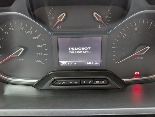 Peugeot Rifter Peugeot Rifter Active Pack Standard BlueHDi 73kW