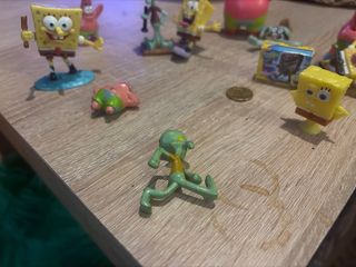 Lote 13 figuras Bob Esponja