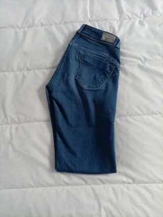 Pantalón vaquero mujer