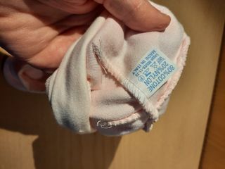 Berretto e calzini neonato rosa