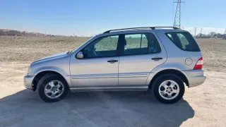 Mercedes-Benz Clase M 2003