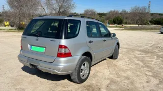 Mercedes-Benz Clase M 2003