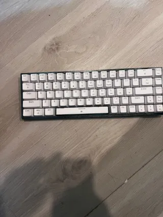 Teclado Mecánico Gaming Verde y Blanco