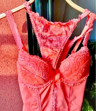 Conjunto de lencería picardías coral