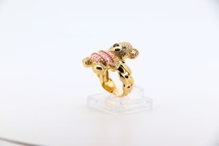 ANILLO OSO CON CIRCONITAS ROSAS.