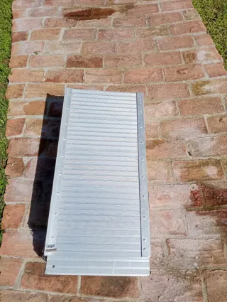 Rampa de acceso aluminio plegable