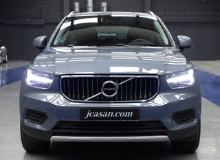 Volvo XC40 2022