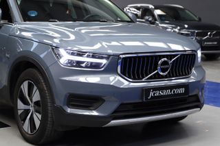 Volvo XC40 2022