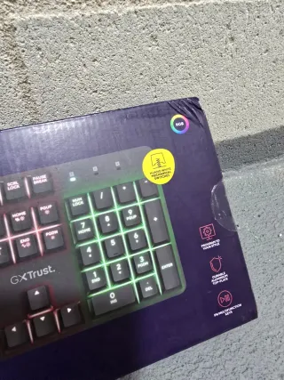 Tastiere meccaniche GX Trust Zora RGB