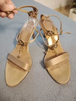 Sandalias de vestir con pedreria Ver galería fotos