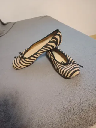 Sandalias de vestir con pedreria Ver galería fotos