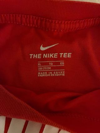 Camiseta Nike Roja Talla S