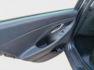 DESDE 249€ AL MES SIN ENTRADA HYUNDAI I30 HIBRIDO