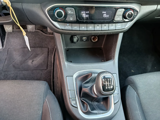 DESDE 249€ AL MES SIN ENTRADA HYUNDAI I30 HIBRIDO