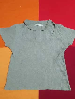 Blusa top mujer Pull&Bear gris talla m