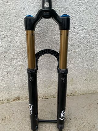 Fox 36 Factory Kashima 29 160 Grip2