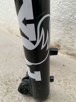 Fox 36 Factory Kashima 29 160 Grip2
