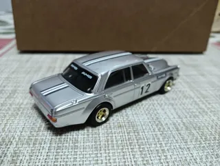 Mercedes-Benz 300 SEL 6.8 AMG 1/43